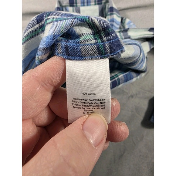 Vineyard Vines Flannel Shirt Womens Small Blue Plaid Button Up Long‎ Sleeve - Picture 4 of 7